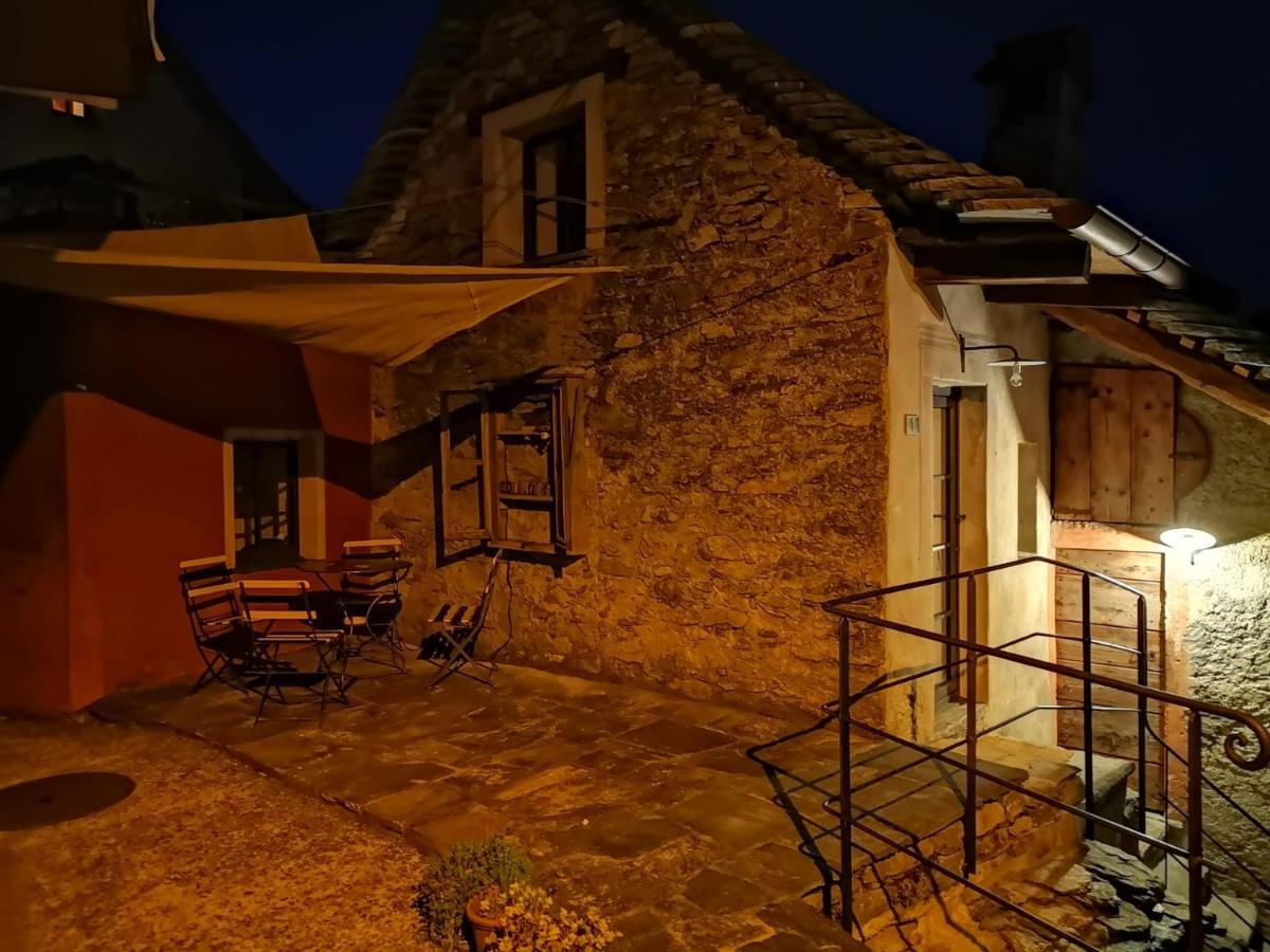 Case Di Sotto, House & Breakfast Muralto Buitenkant foto