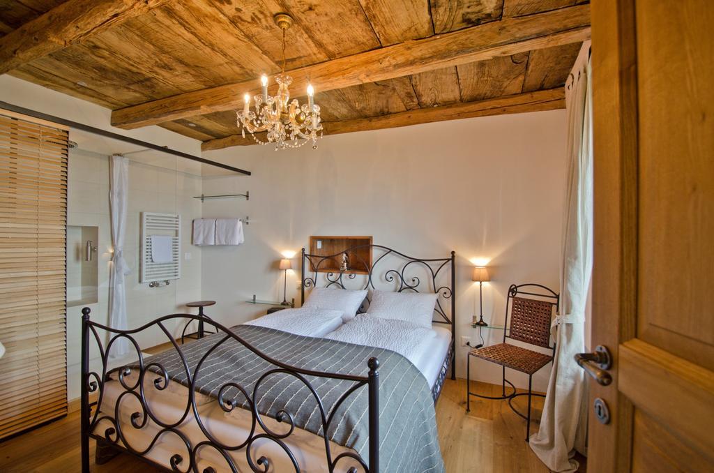 Case Di Sotto, House & Breakfast Muralto Kamer foto