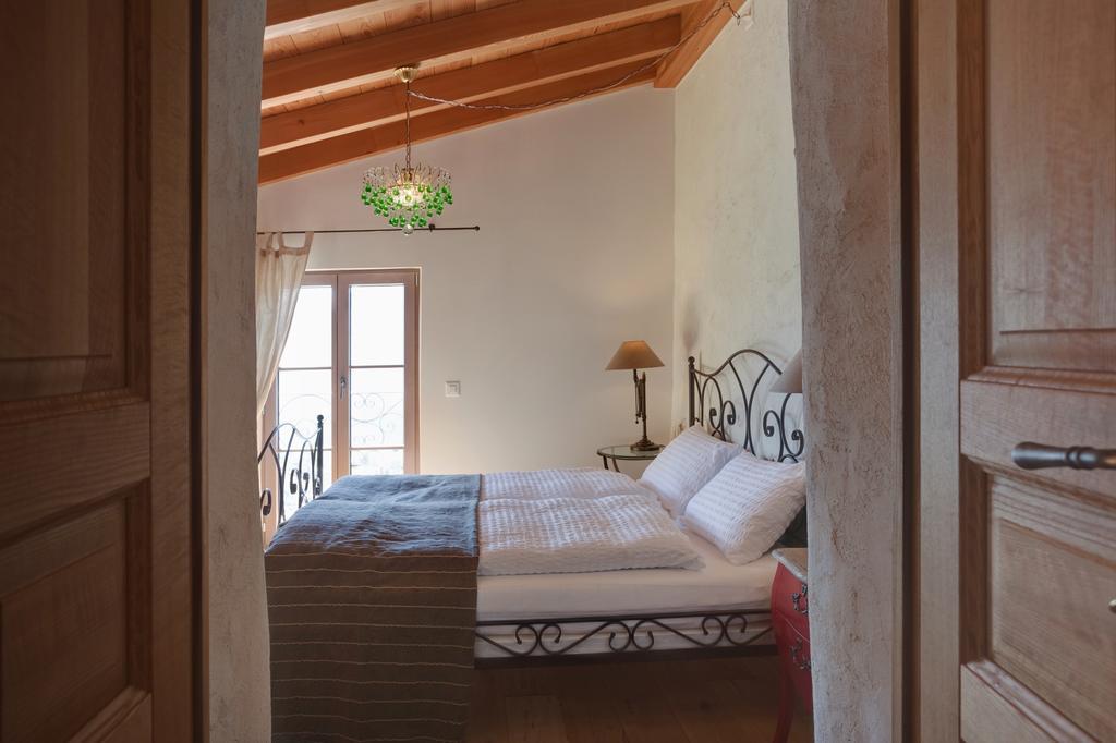 Case Di Sotto, House & Breakfast Muralto Buitenkant foto